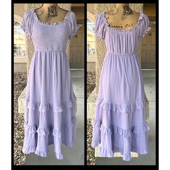 Pinkblush Lavender Smocked Ruffle Maternity Midi Dress Size M - Picture 8 of 9